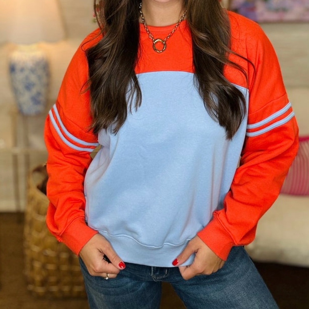 Eesome top in size medium